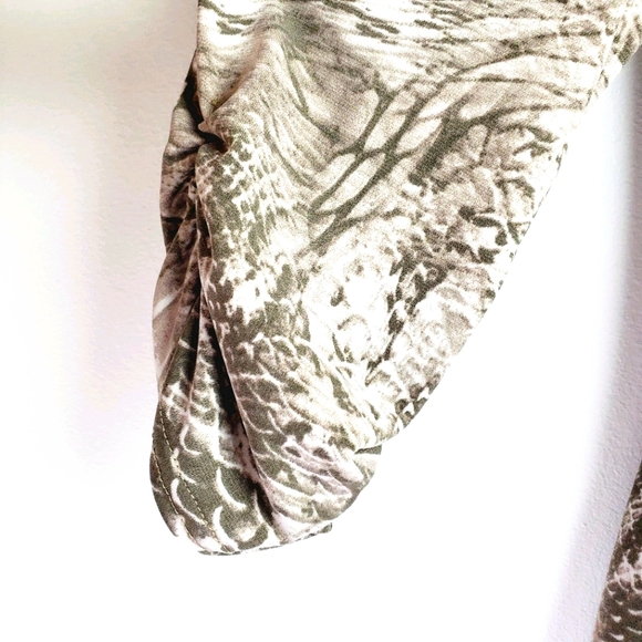 Joseph Ribkoff Snake Print Handkerchief Dress Sz 8 - Picture 5 of 9